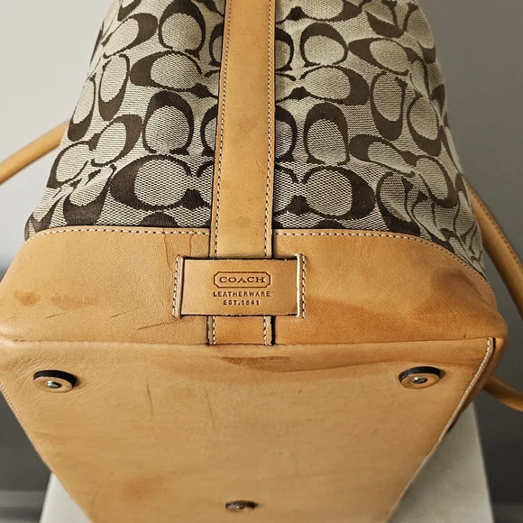 Coach Signature Boston Travel Bag - Picture 8 of 15